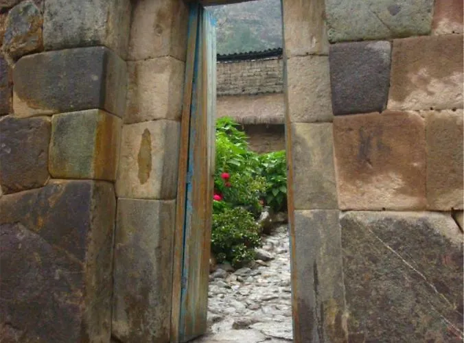 Valle Inca 2* Ollantaytambo